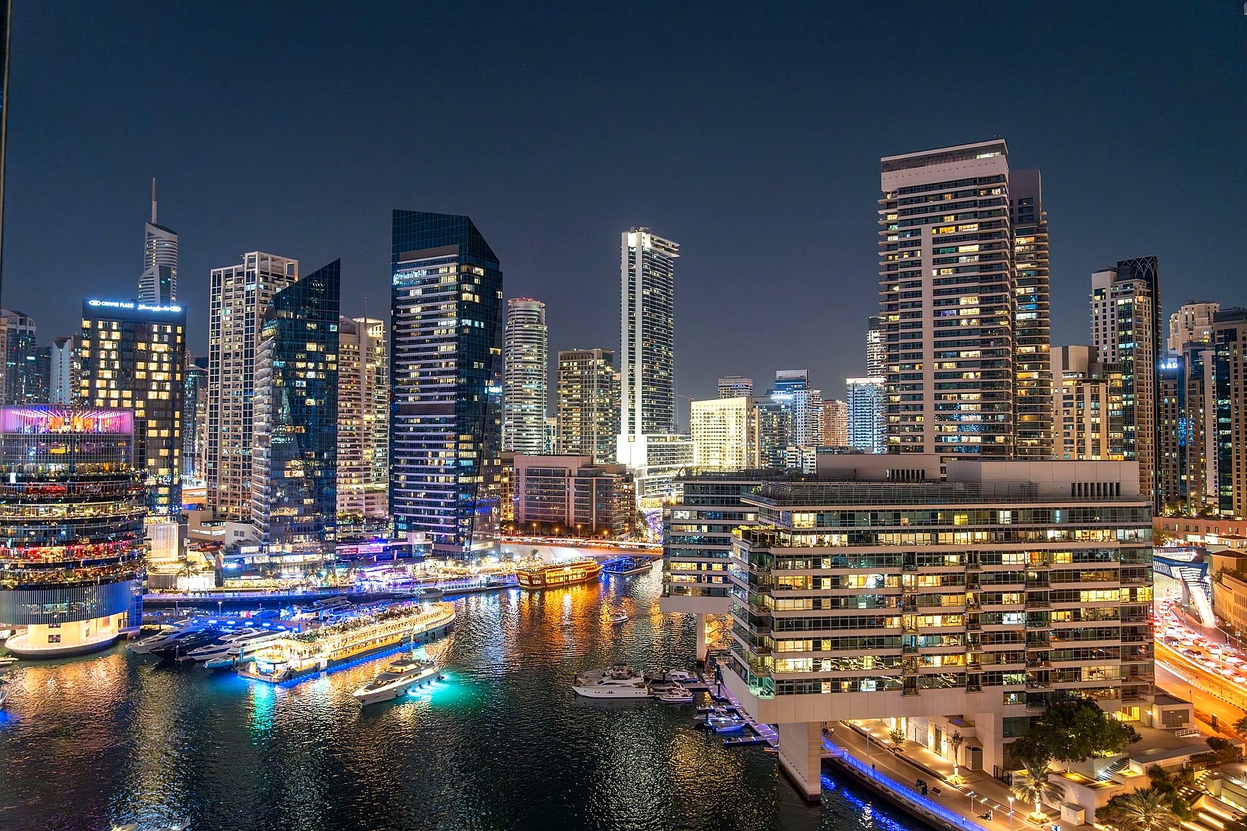 Luxury UAE skyline representing Majlis Travel and Tours